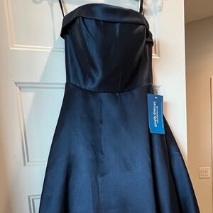 NWT Temptation Navy Blue Formal Gown – Size 2 – NWT – PromGirl